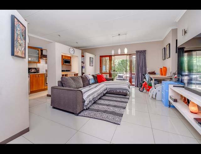 2 BEDROOM APARTMENT FOR SALE IN BEVERLEY